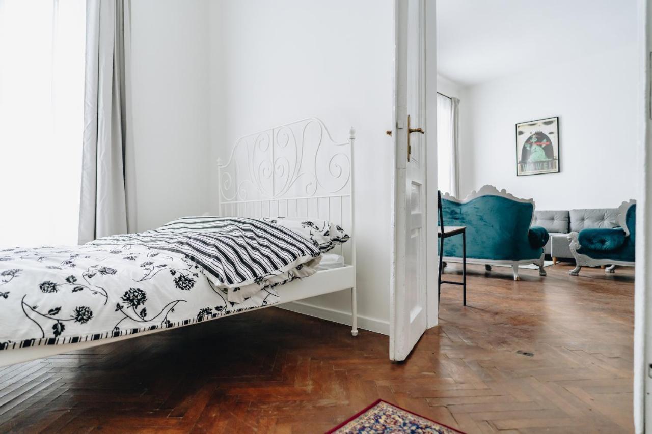 Podzamcze 24 Apartament